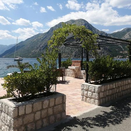Apartment Radimiri Kotor Bilik gambar