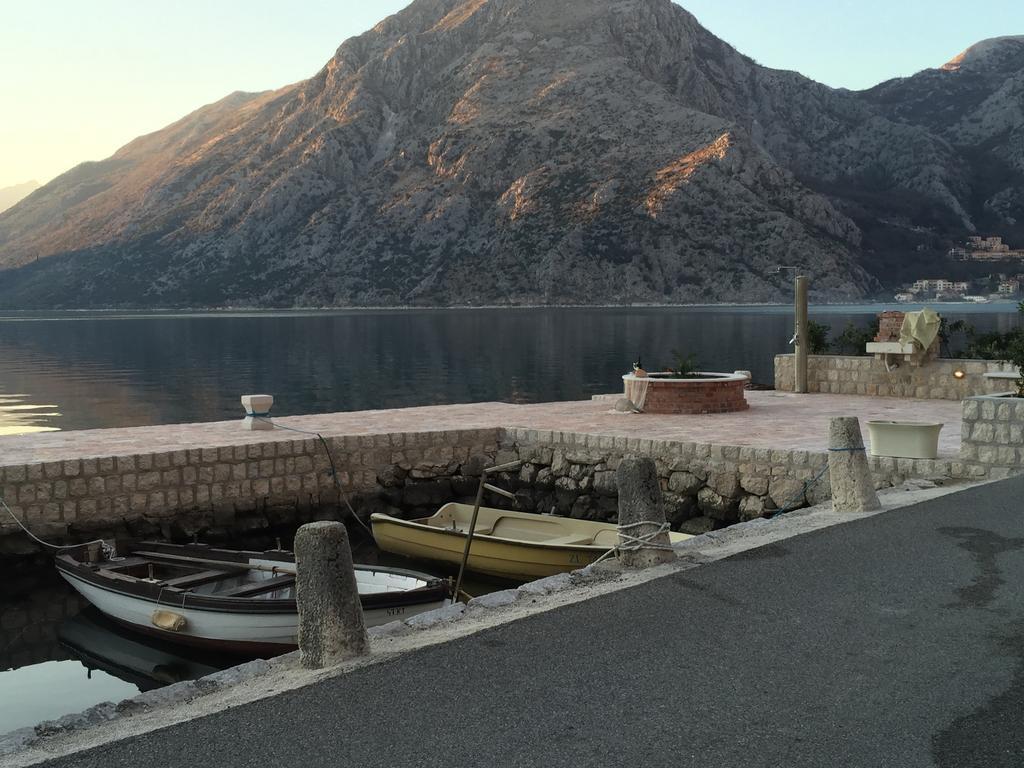 Apartment Radimiri Kotor Bilik gambar