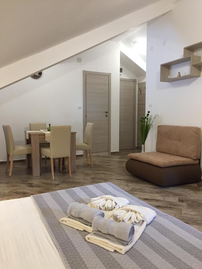 Apartment Radimiri Kotor Luaran gambar