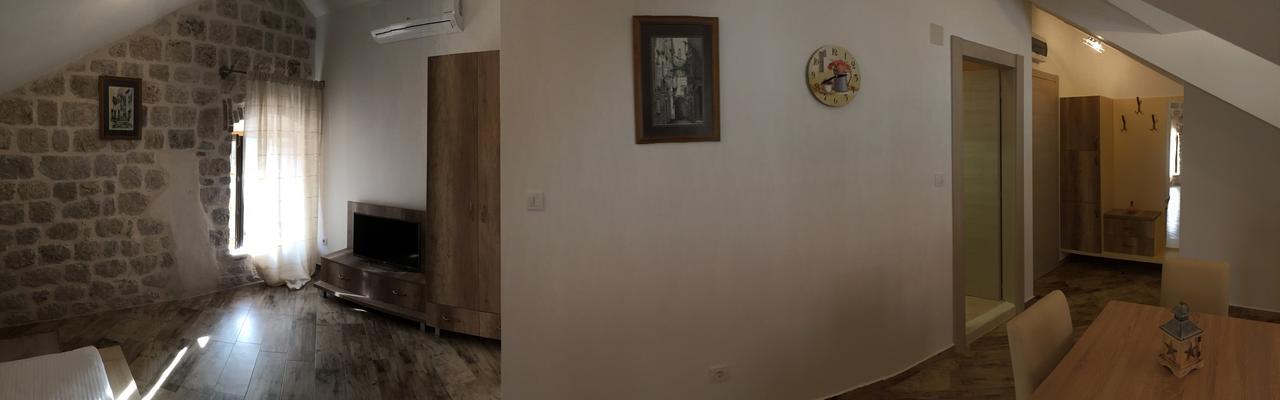 Apartment Radimiri Kotor Luaran gambar